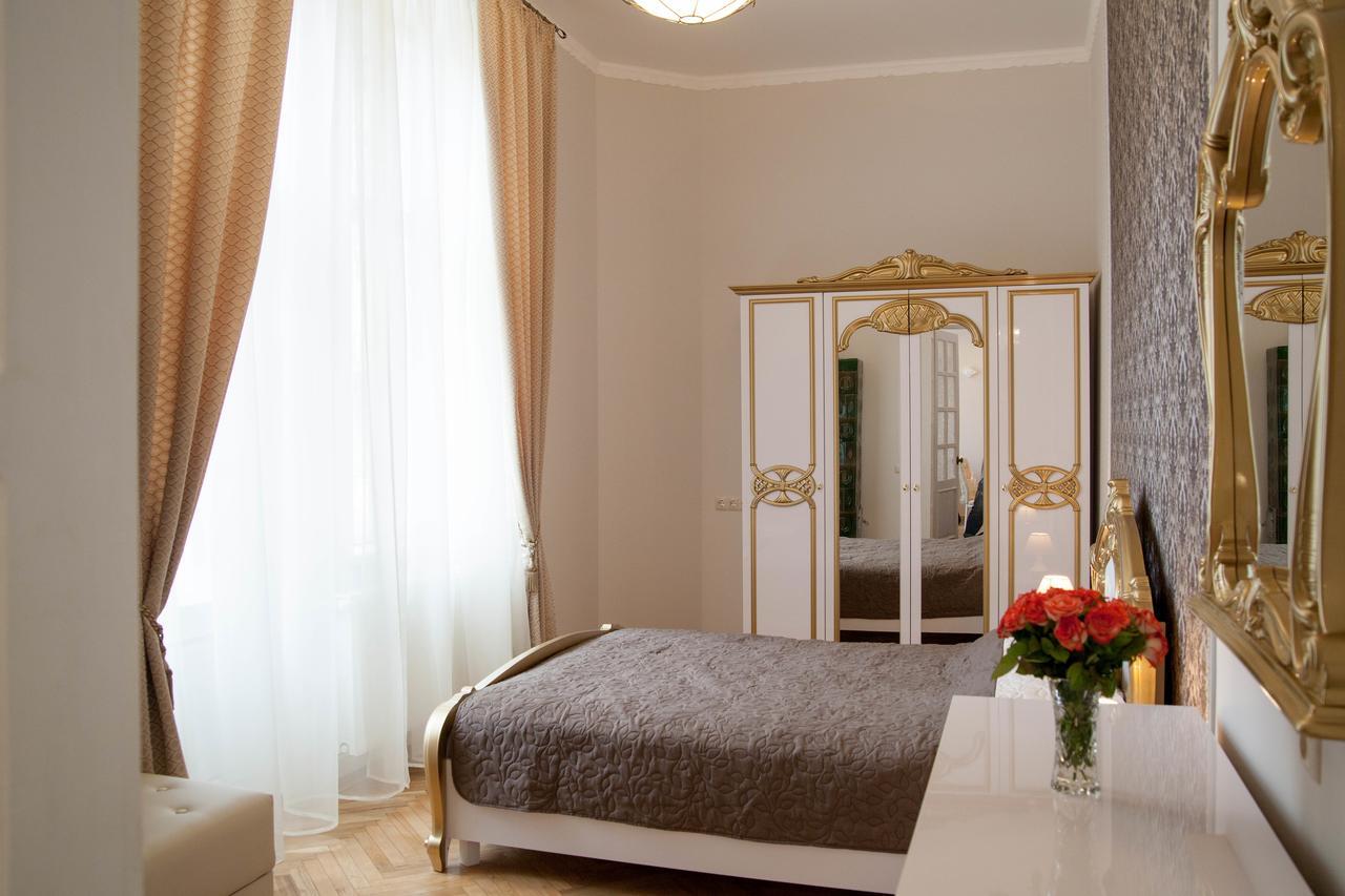Luxury Lviv Apartment Luaran gambar